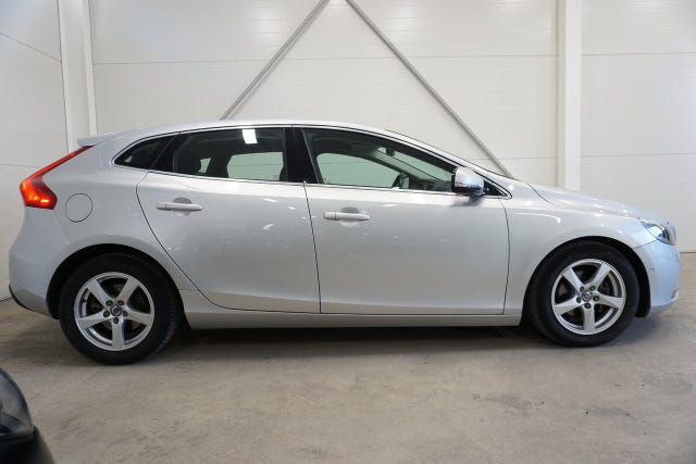Volvo V40 2013 – bild 4