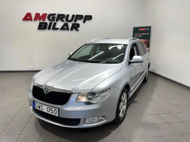 Skoda Superb 2012