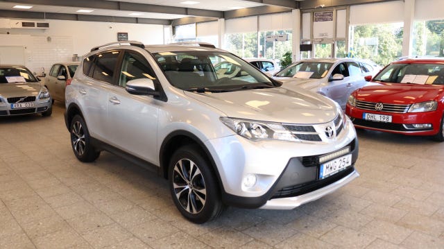 Toyota RAV4 2015