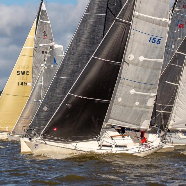 Omega 28 Finns i sjön