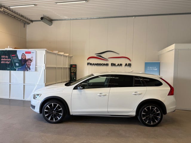 Volvo V60 Cross Country 2016 – bild 4