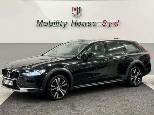 Volvo V90 Cross Country 2022