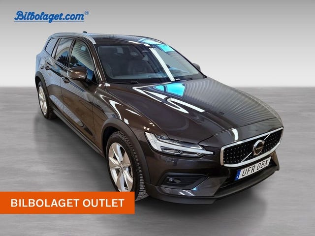 Volvo V60 Cross Country 2024