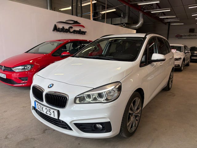 BMW 218 2016