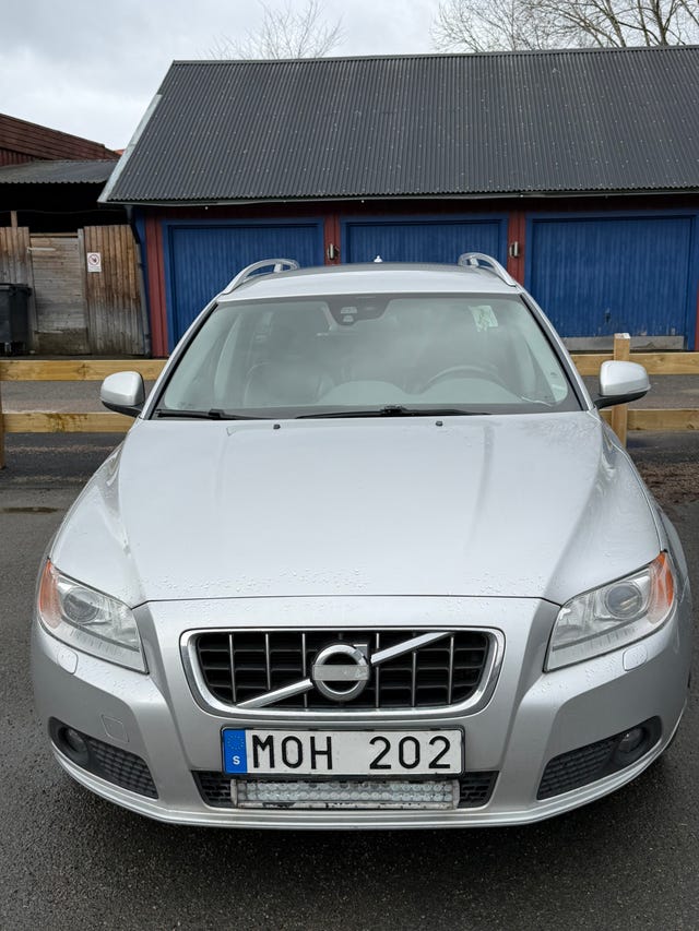 Volvo V70 2012