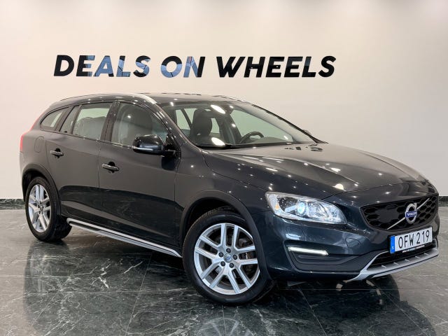 Volvo V60 Cross Country 2017