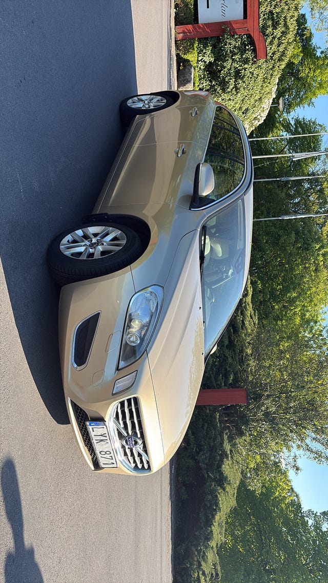 Volvo V60 2012