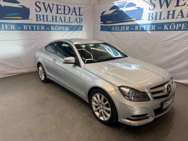 Mercedes-Benz C180 2012