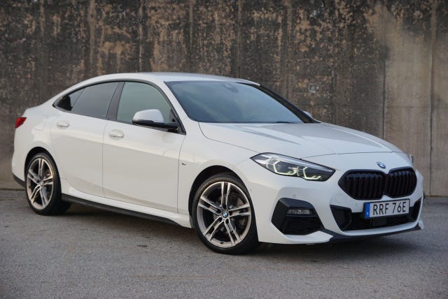 BMW 218 2021