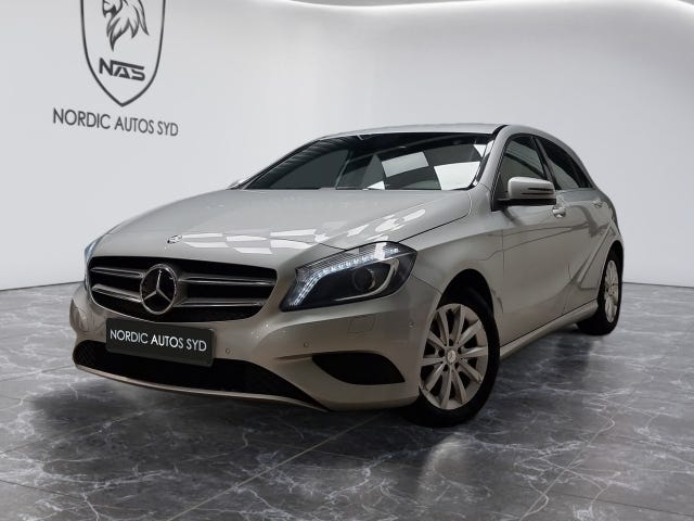 Mercedes-Benz A180 2015