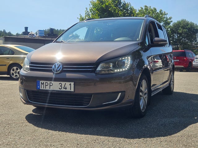 Volkswagen Touran 2011