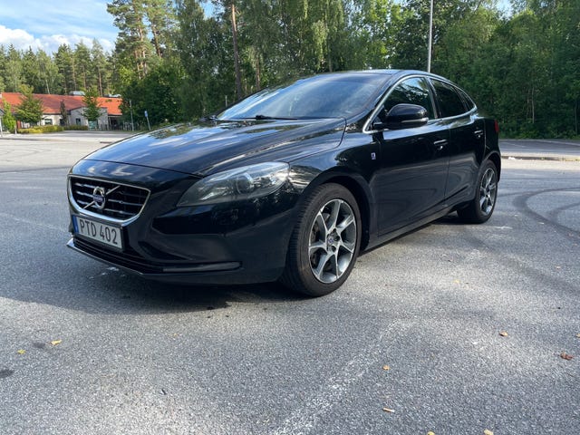 Volvo V40 2016