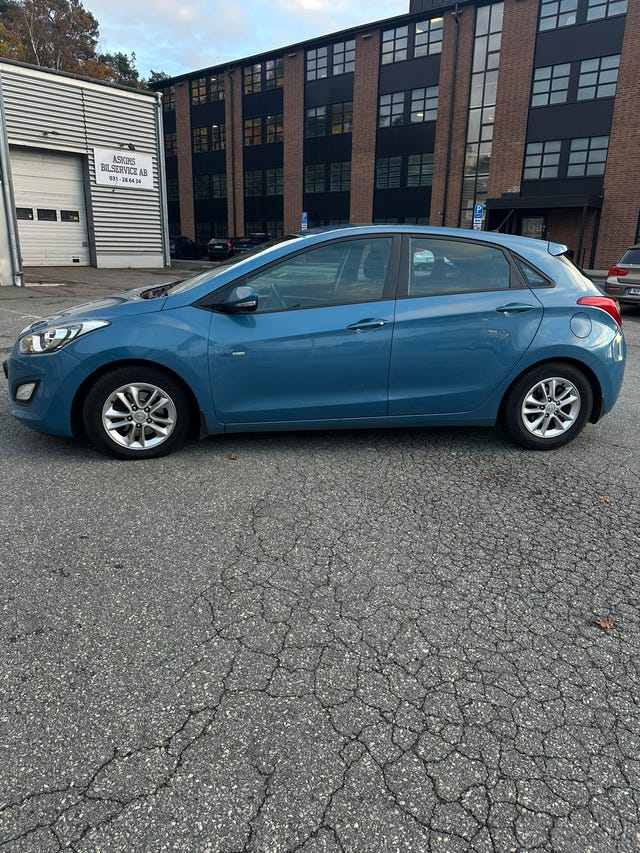 Hyundai i30 2014 – bild 2