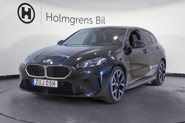 BMW 120 2025