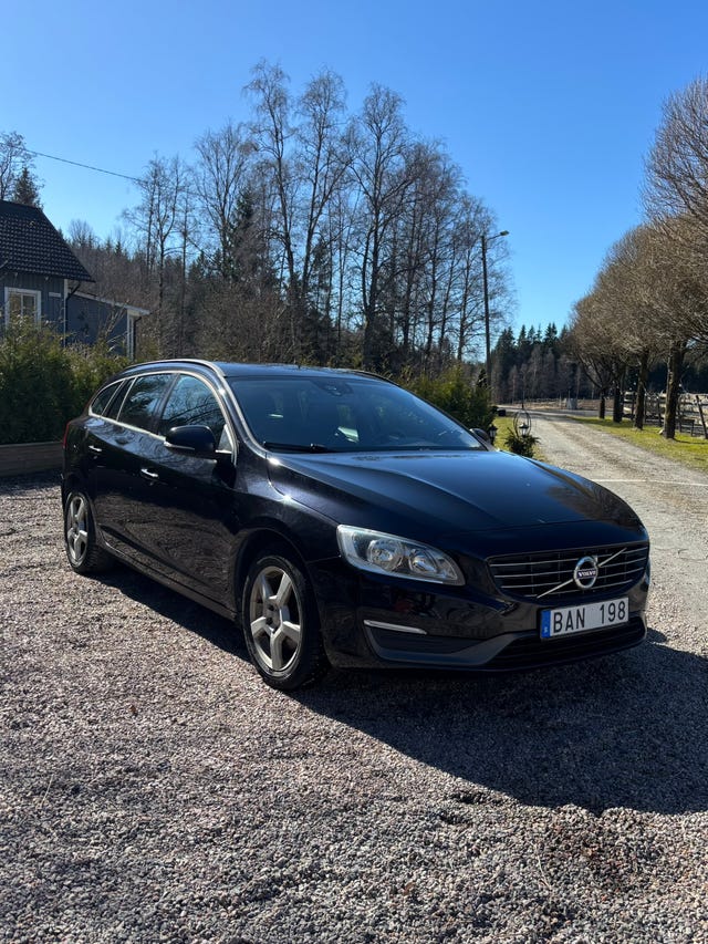 Volvo V60 2014