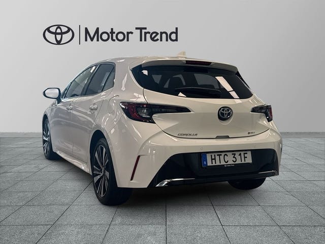 Toyota Corolla 2025 – bild 4