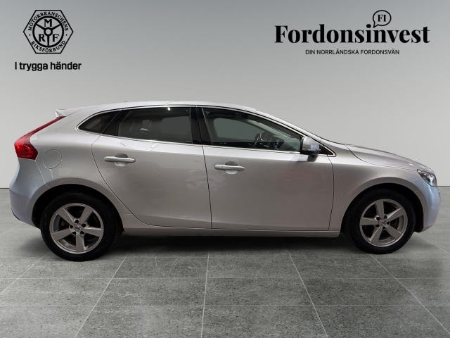 Volvo V40 2016 – bild 2