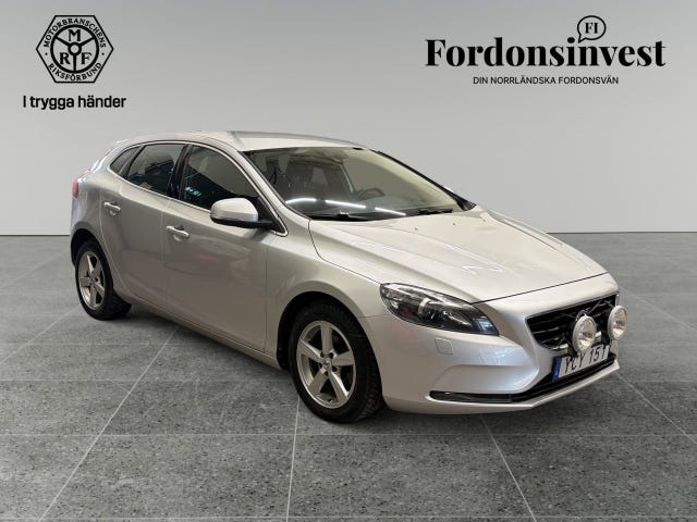 Volvo V40 2016