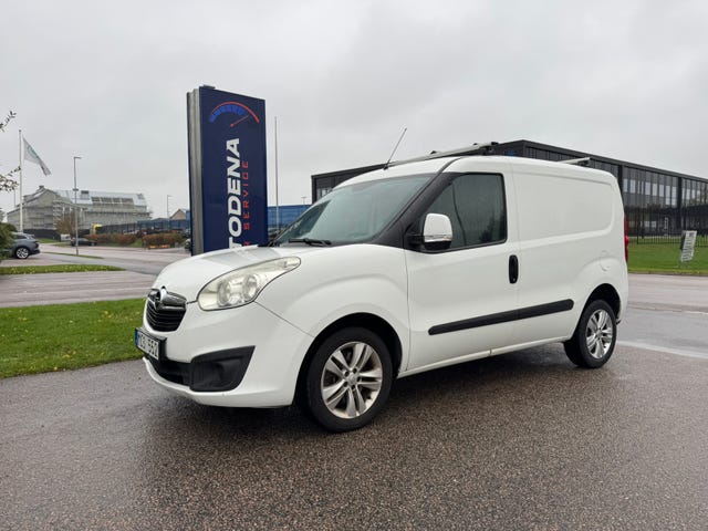 Opel Combo 2012
