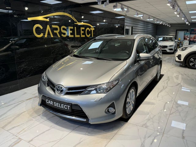 Toyota Auris 2014