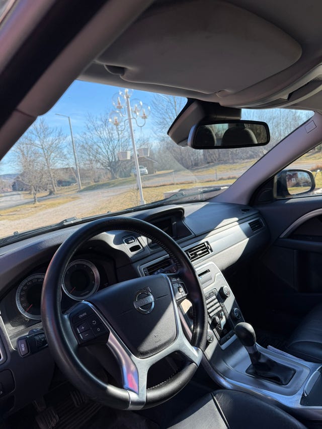 Volvo V70 2012 – bild 3