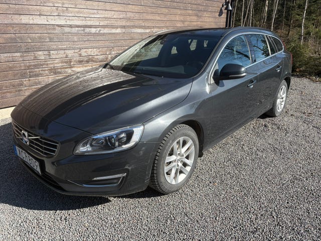 Volvo V60 2018