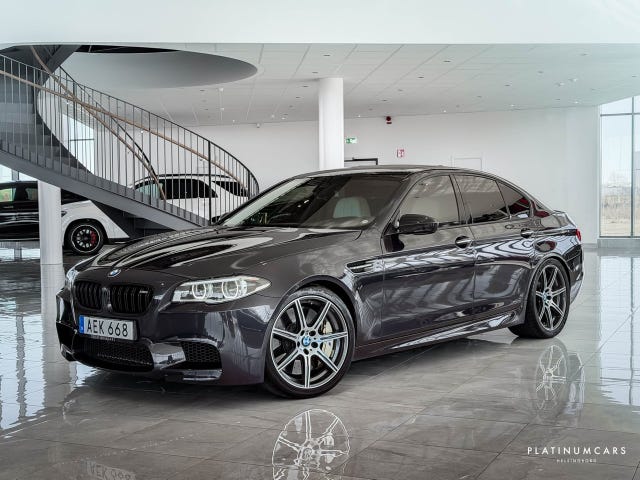 BMW M5 2015