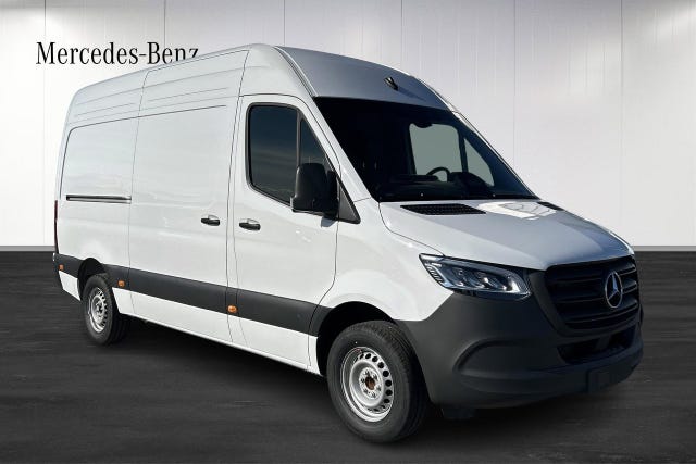 Mercedes-Benz Sprinter 317 2026