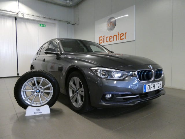 BMW 330e 2017