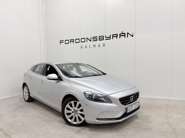 Volvo V40 2013