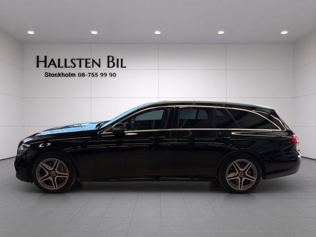 Mercedes-Benz E220 2023