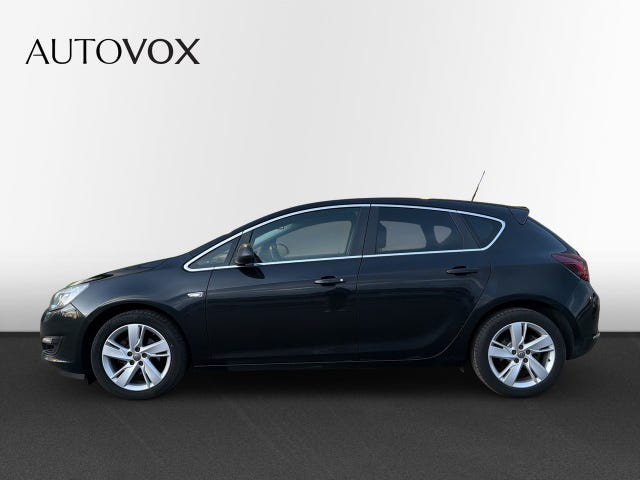 Opel Astra 2015