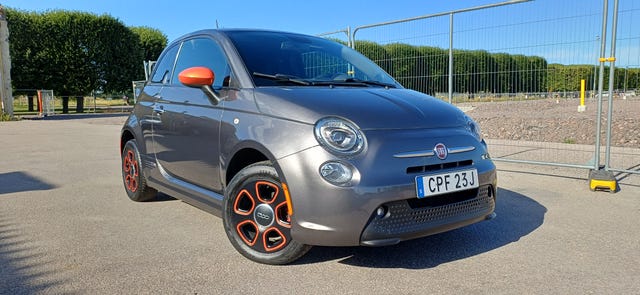 Fiat 500e 2015