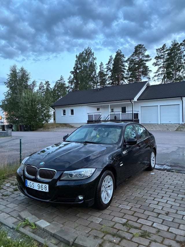 BMW 320d 2011