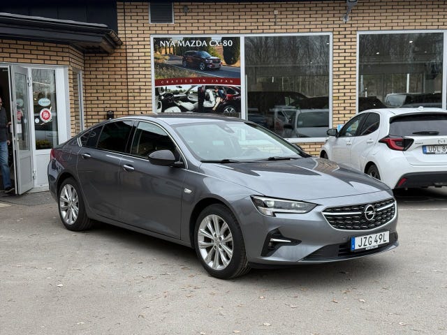 Opel Insignia 2021