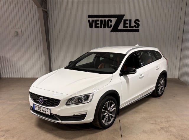 Volvo V60 Cross Country 2017