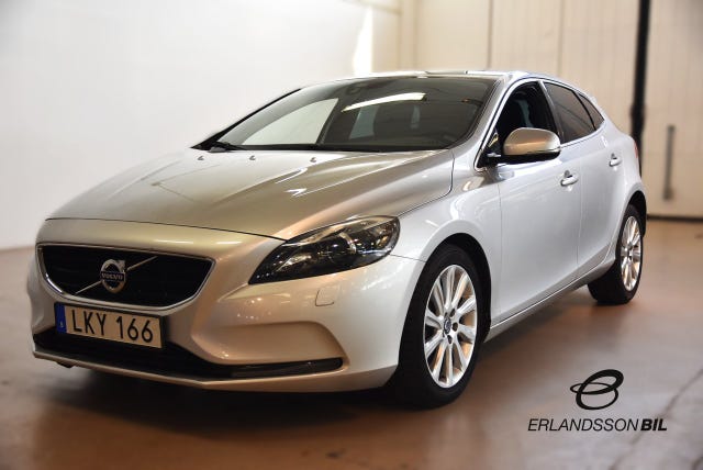Volvo V40 2014