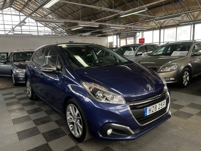 Peugeot 208 2016