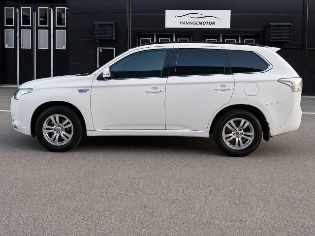 Mitsubishi Outlander 2014