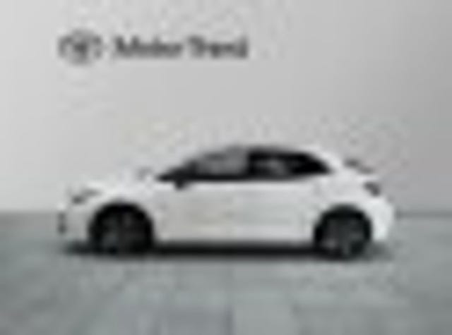 Toyota Corolla 2025 – bild 2