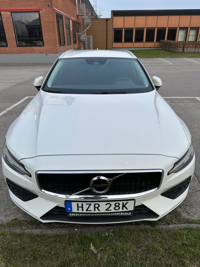Volvo V60 2021