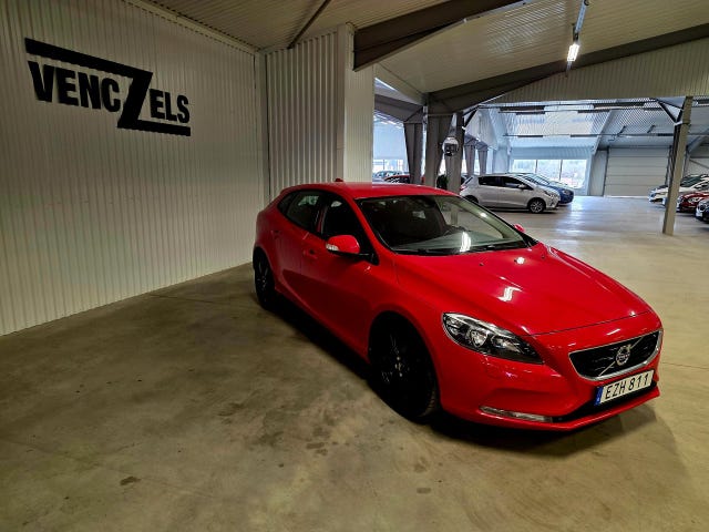 Volvo V40 2015 – bild 2