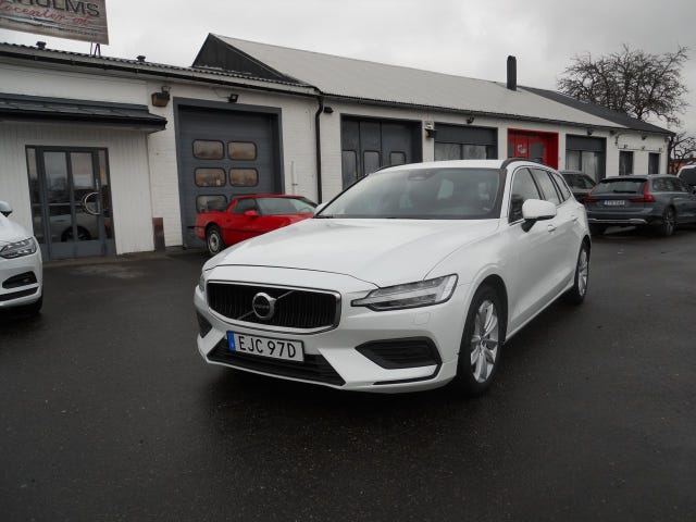 Volvo V60 2023
