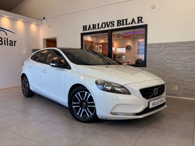 Volvo V40 2016