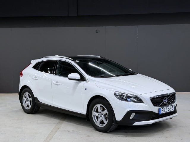 Volvo V40 Cross Country 2015