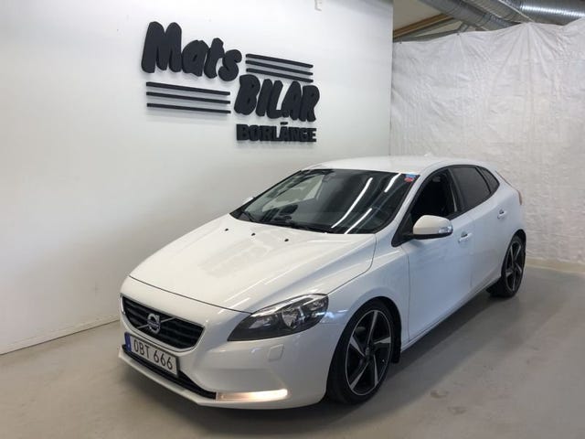 Volvo V40 2014