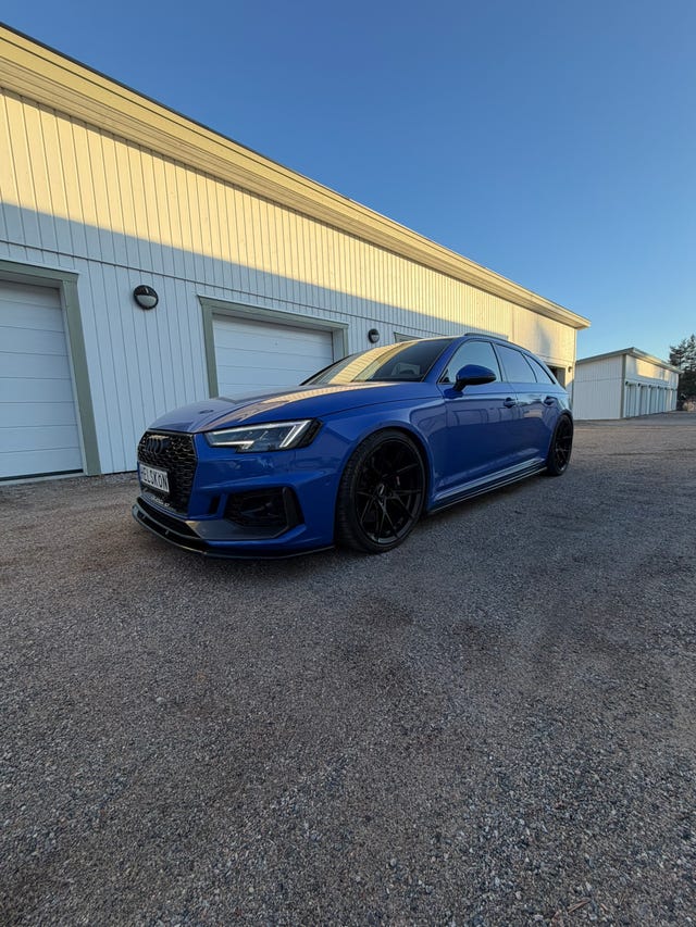 Audi RS4 2018