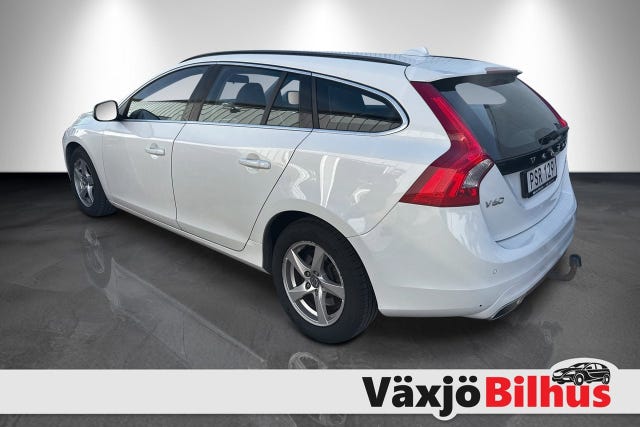 Volvo V60 2015 – bild 2