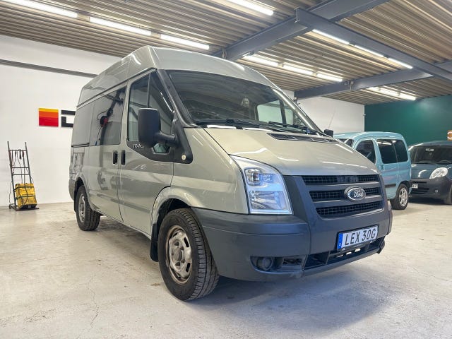 Ford Transit 2011