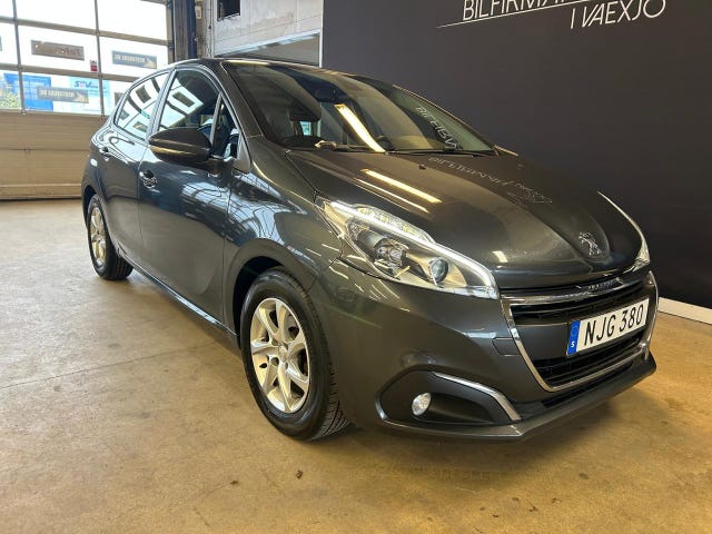 Peugeot 208 2016